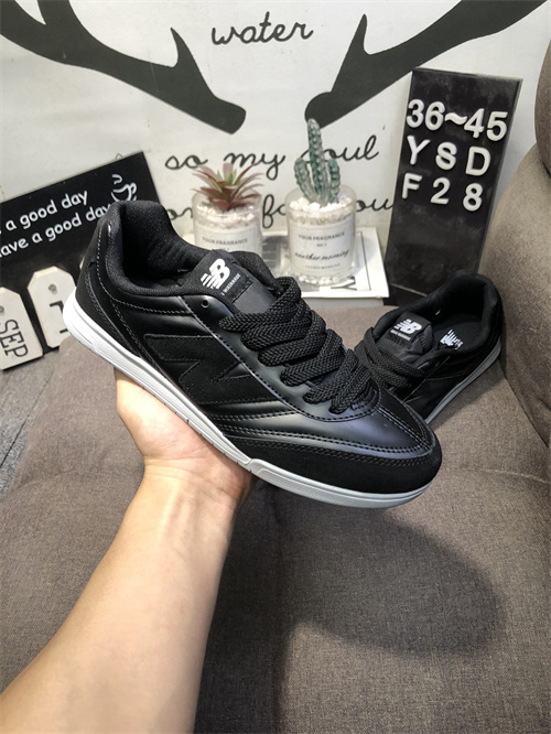 New Balance Shoes-M-1374