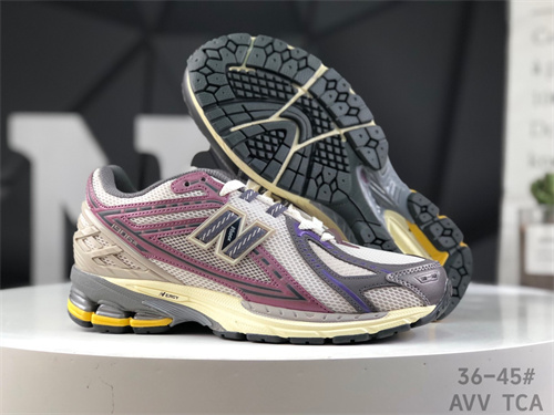 New Balance Shoes-W-1375