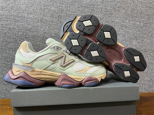 New Balance Shoes-W-1384