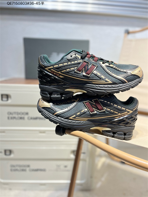 New Balance Shoes-W-1390