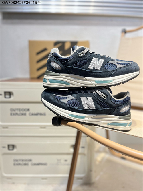 New Balance Shoes-W-1540