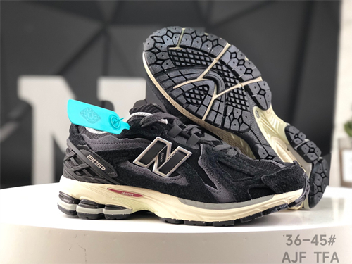 New Balance Shoes-M-1579