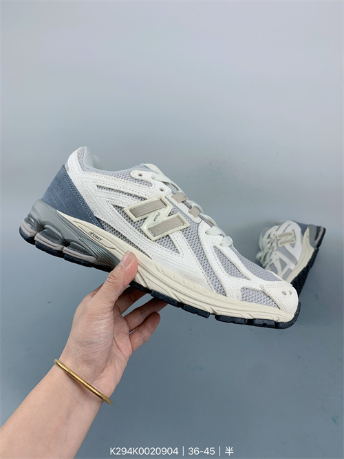 New Balance Shoes-M-1593