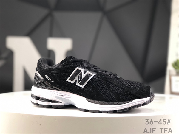 New Balance Shoes-W-1605