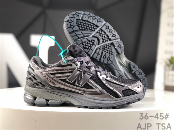 New Balance Shoes-W-1712