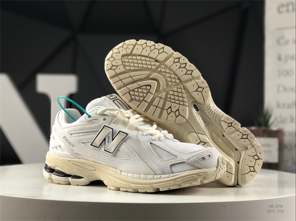 New Balance Shoes-M-1881