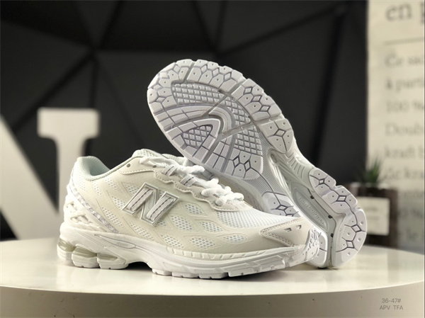 New Balance Shoes-M-1901