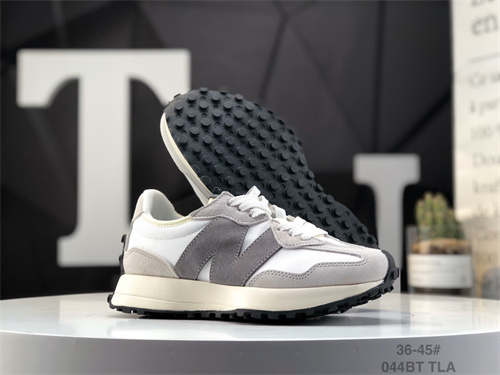 New Balance Shoes-W-206