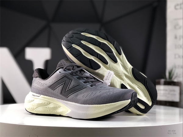 New Balance Shoes-W-1880