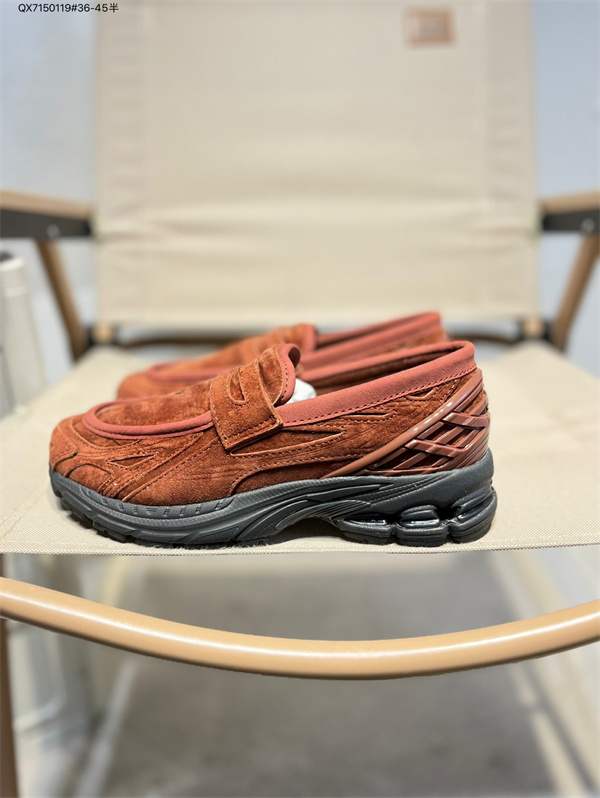 New Balance Shoes-W-2195