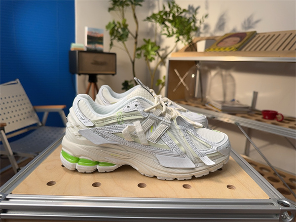 New Balance Shoes-W-2274