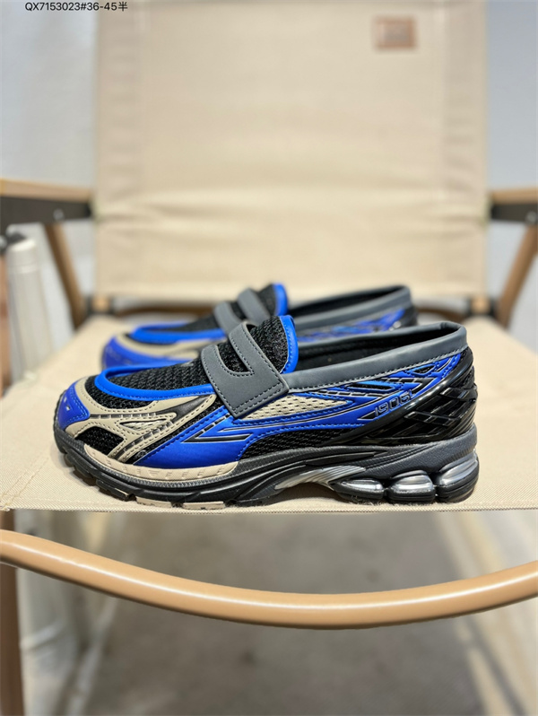 New Balance Shoes-W-2383