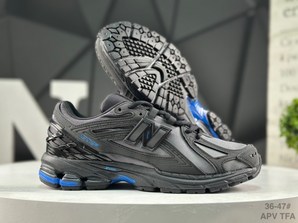 New Balance Shoes-M-2473