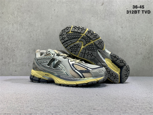 New Balance Shoes-W-369