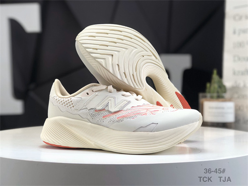 New Balance Shoes-W-0520