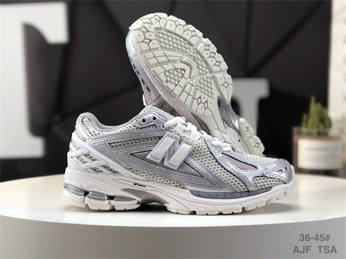 New Balance Shoes-M-0762