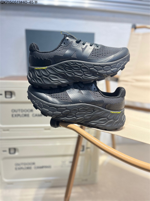 New Balance Shoes-W-0830