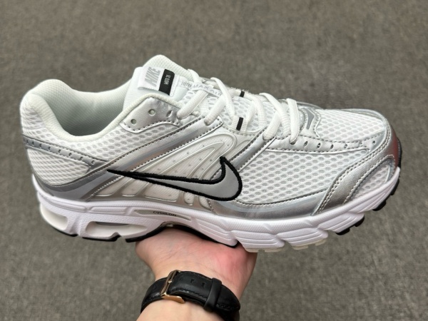 Nike Air Max MOTO 2K-W-0009