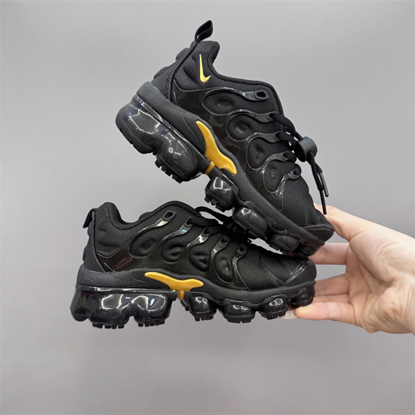 Nike Air VaporMax PLUS(Kids)-0017