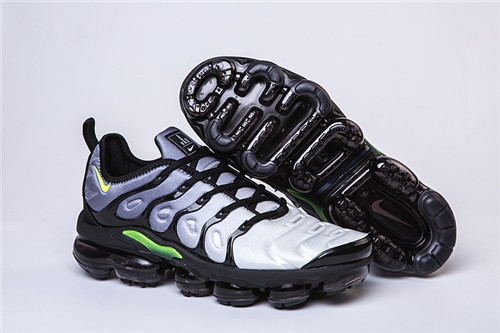 Nike Air VaporMax PLUS-M-015