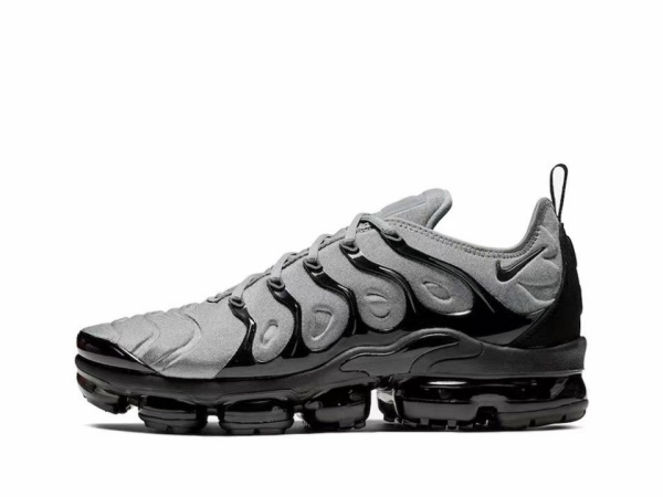 Nike Air VaporMax PLUS(SIZE:48,49,)-0011