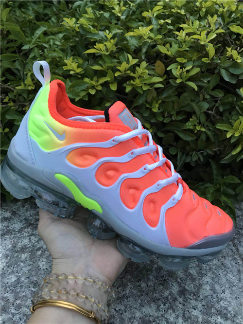 Nike Air VaporMax PLUS-W-022