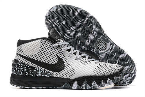 Kyrie 1-007