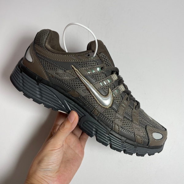 Nike P6000-W-0046