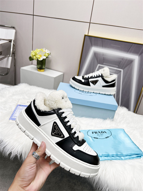 Prada(AAA)shoes-W-087