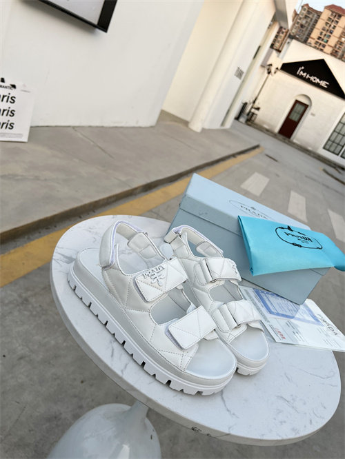 Prada Sandal-W-121