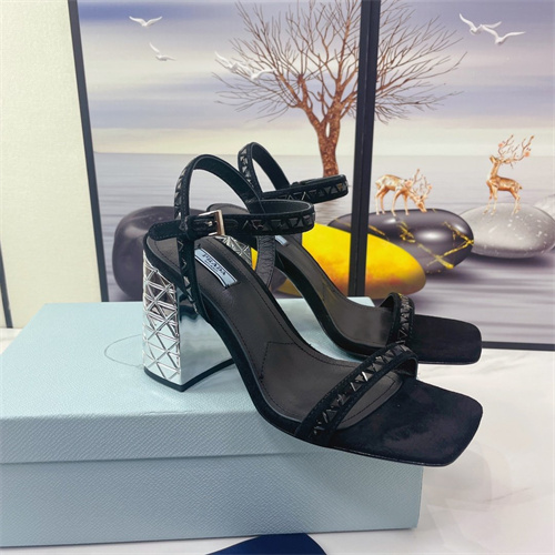 Prada Sandal-W-064