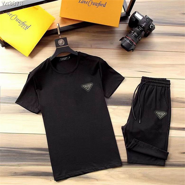 Prada T-shirt(Suits)-038