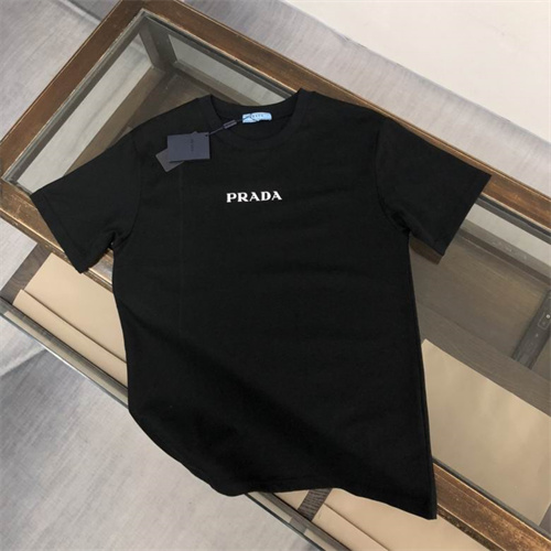 Prada Round neck T-shirt-M-150