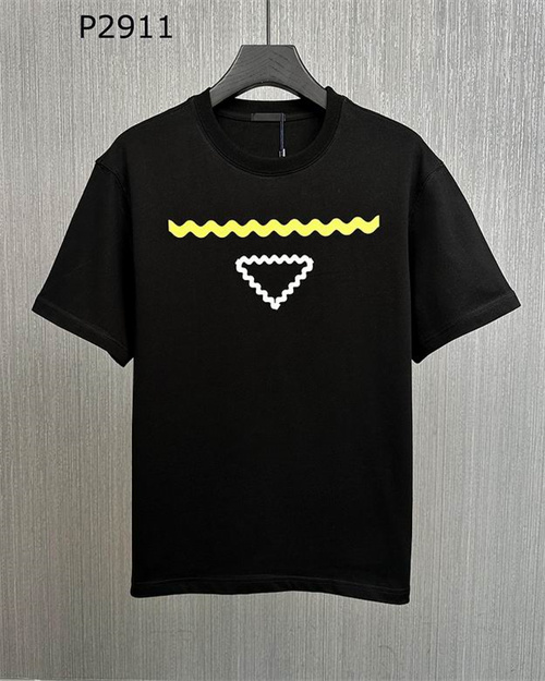Prada Round neck T-shirt-M-170