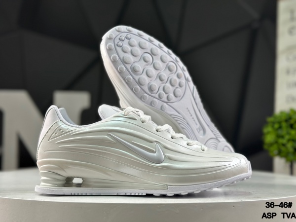Shox R2-M-0013