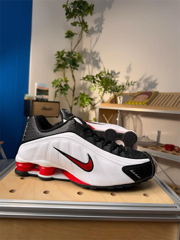Shox R4-W-0033