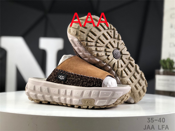 UGG Sandal-0010