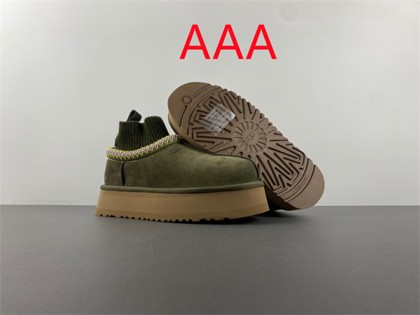UGG Boots(AAA)-W-0532