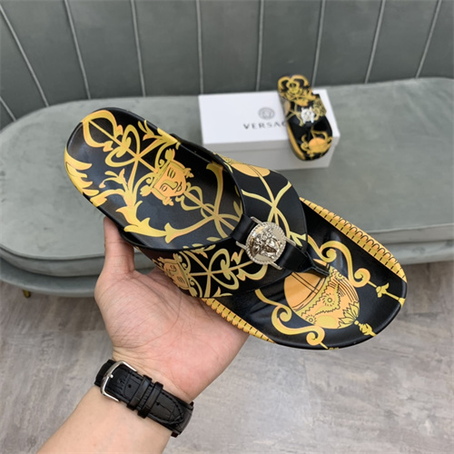 Versace Sandal-M-138