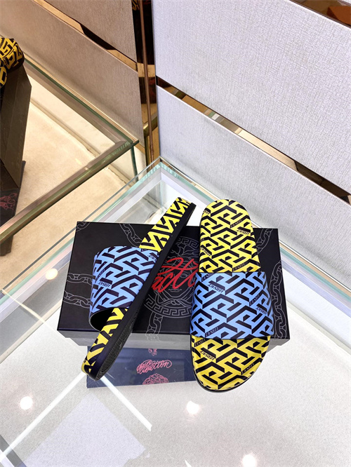 Versace Sandal-M-270