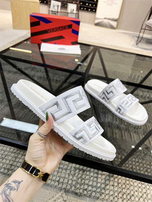 Versace Sandal-M-351