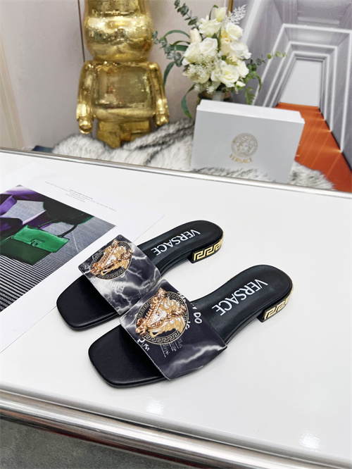 Versace Sandal-W-125