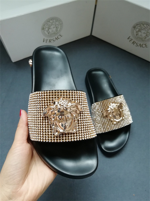 Versace Sandal-W-042