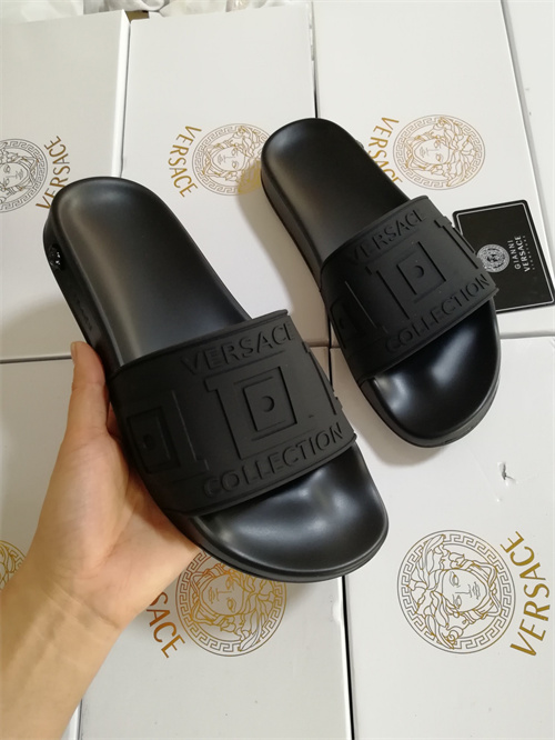 Versace Sandal-W-050