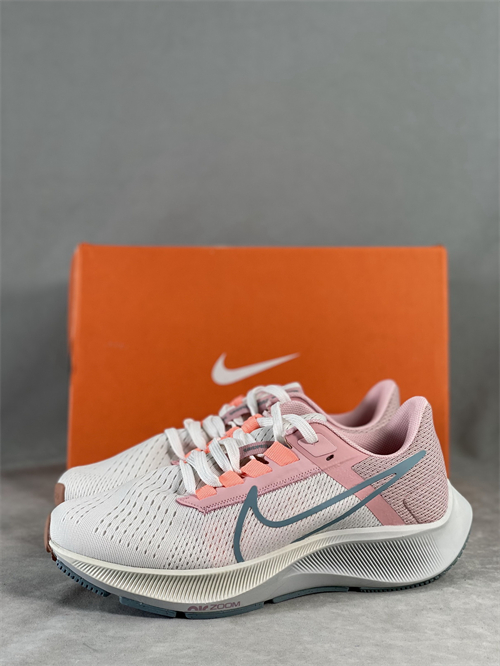Nike Zoom Pegasus-M-024