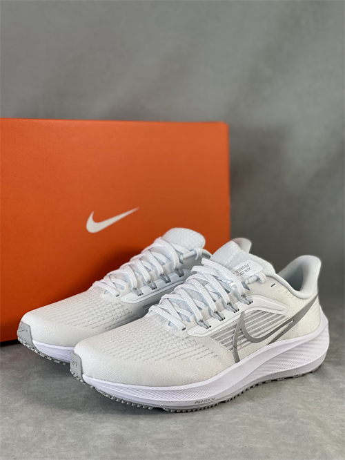 Nike Zoom Pegasus-M-053