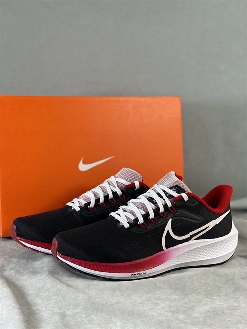 Nike Zoom Pegasus-M-055