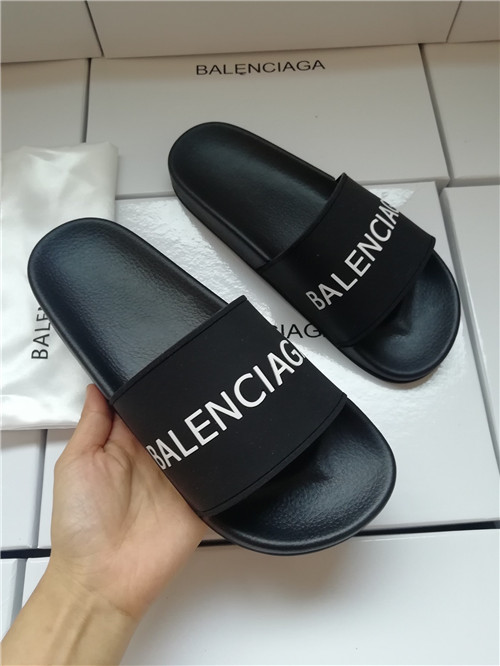 BALENCIAGA Sandal-M-011