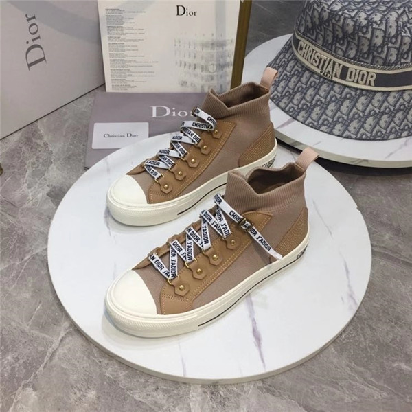 Dior Shoes-W-197