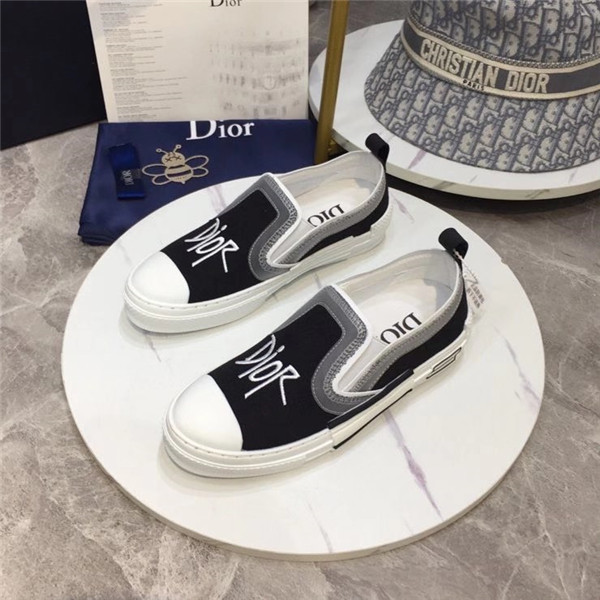 Dior Shoes-W-211